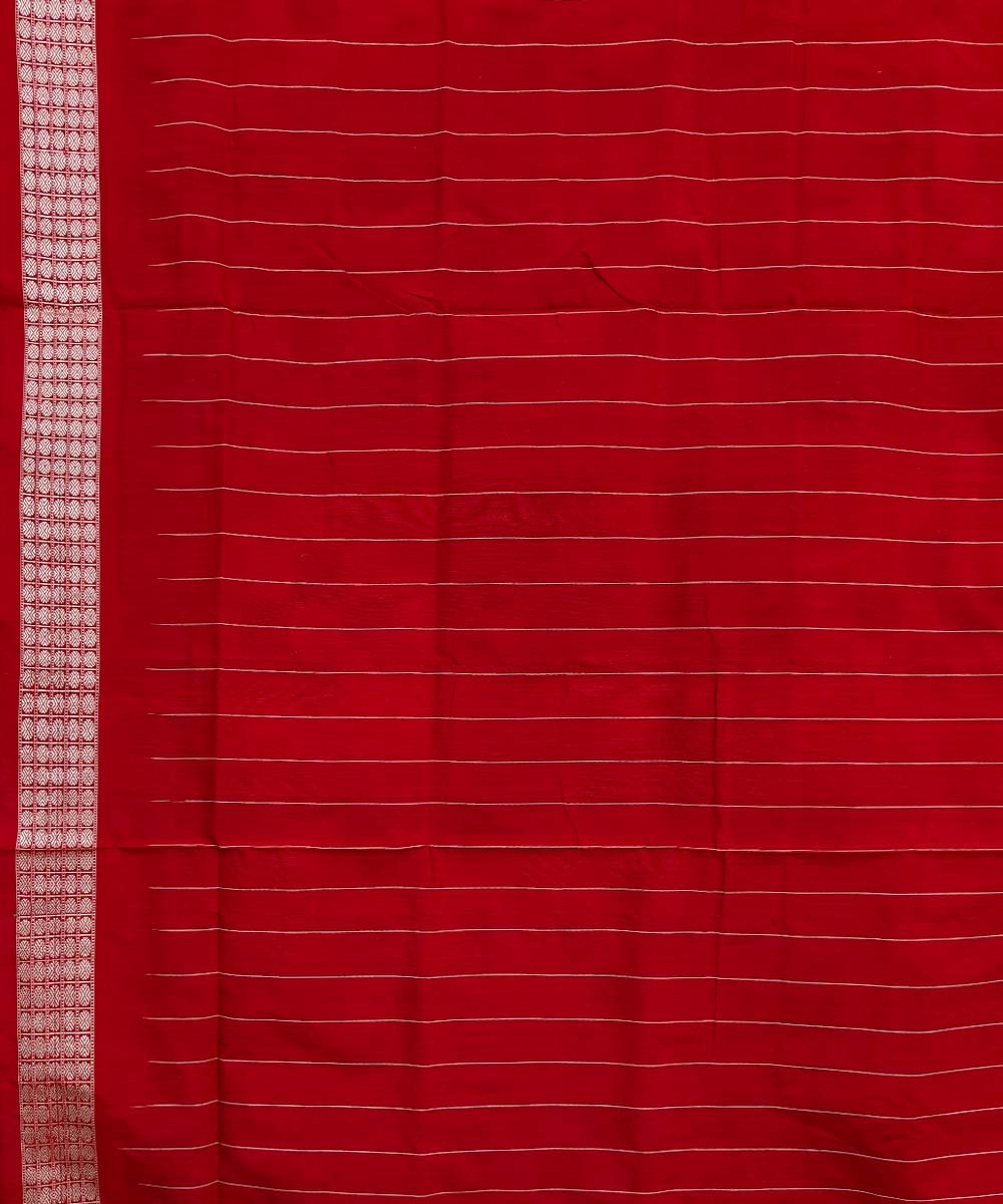 Red Black Sambalpuri Handwoven Silk Saree Image 4