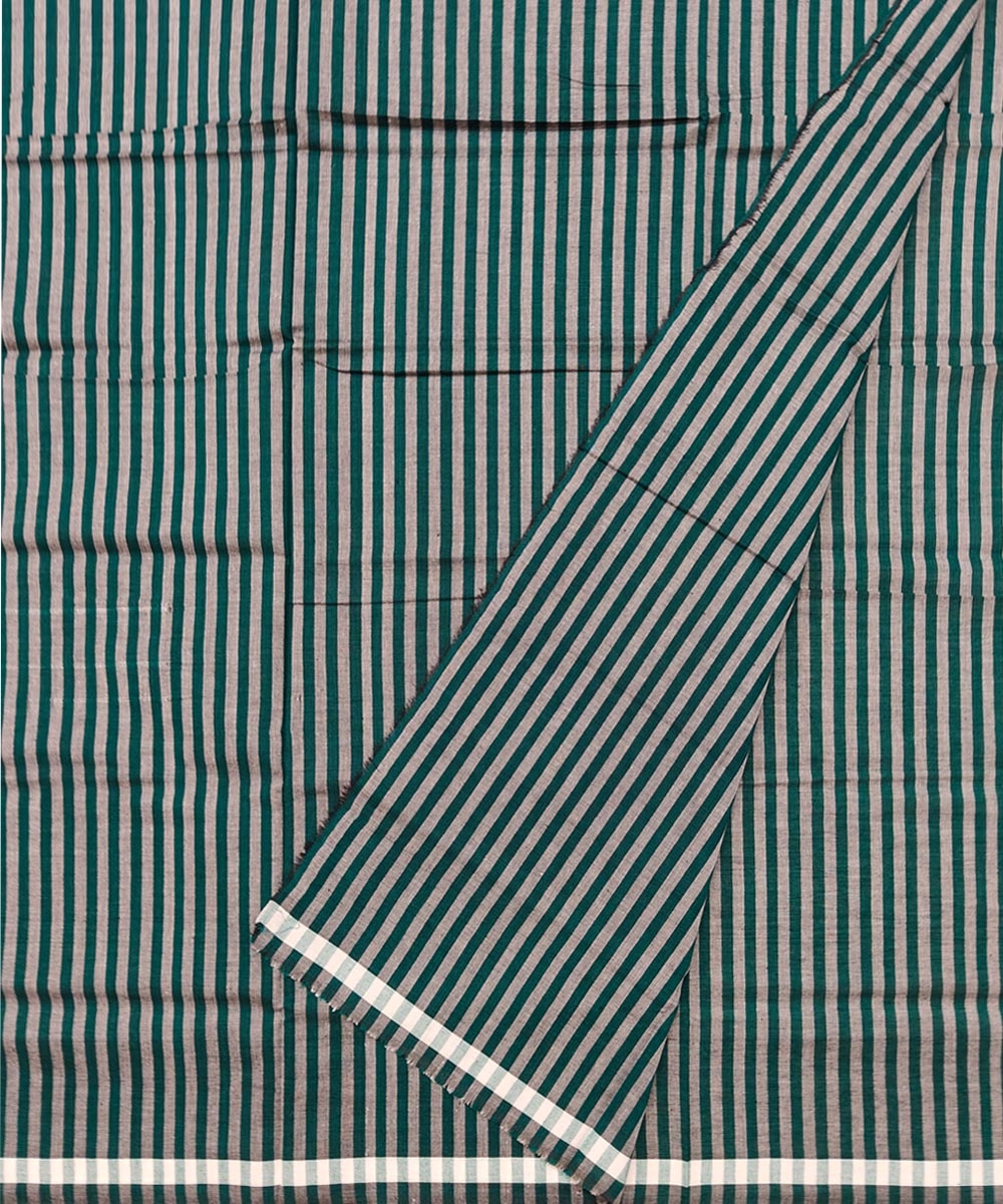 Green Sambalpuri Handwoven Cotton Lugi Image 2