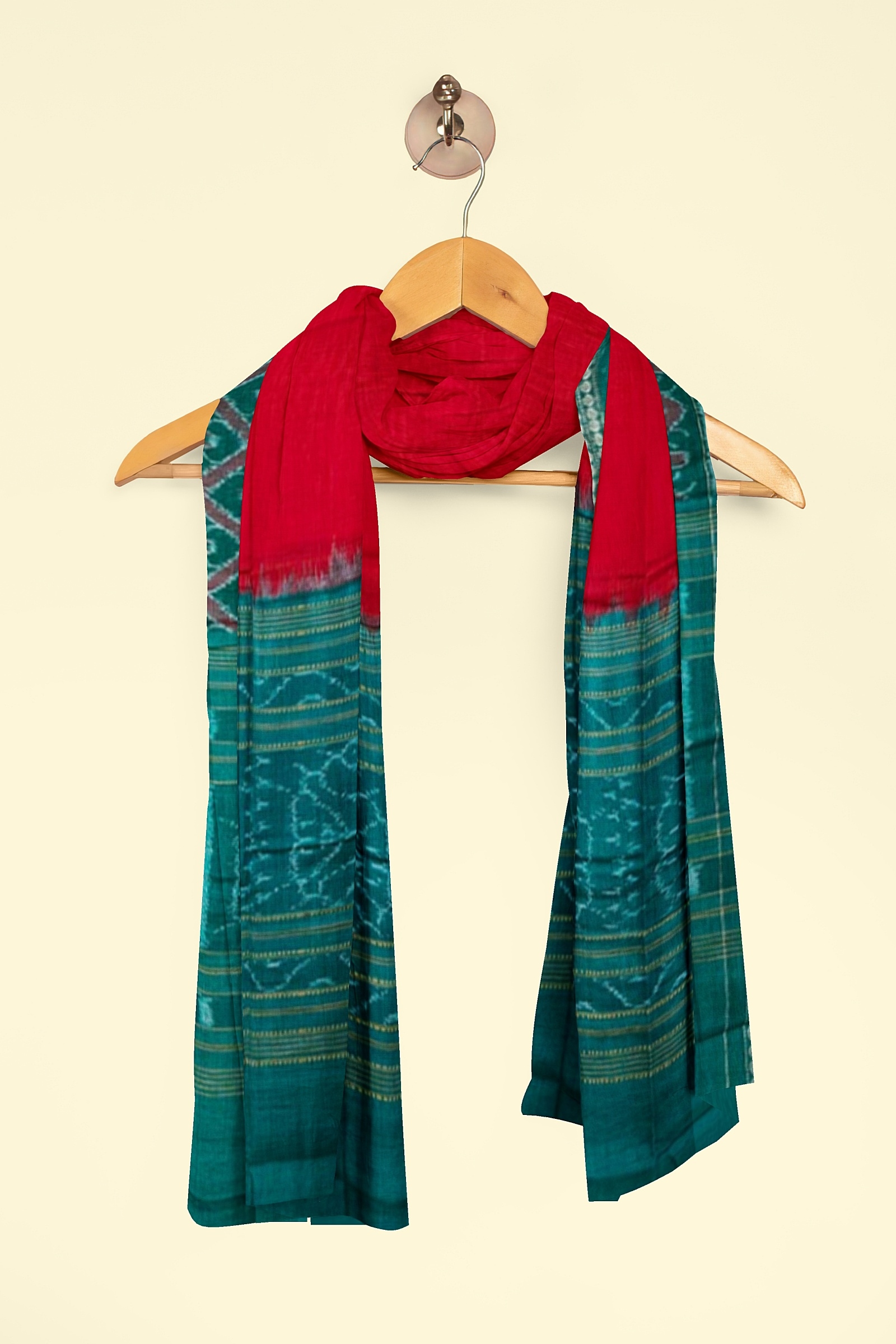 Red Green Sambalpuri Handwoven Single Ikat Cotton Dupatta Image 4