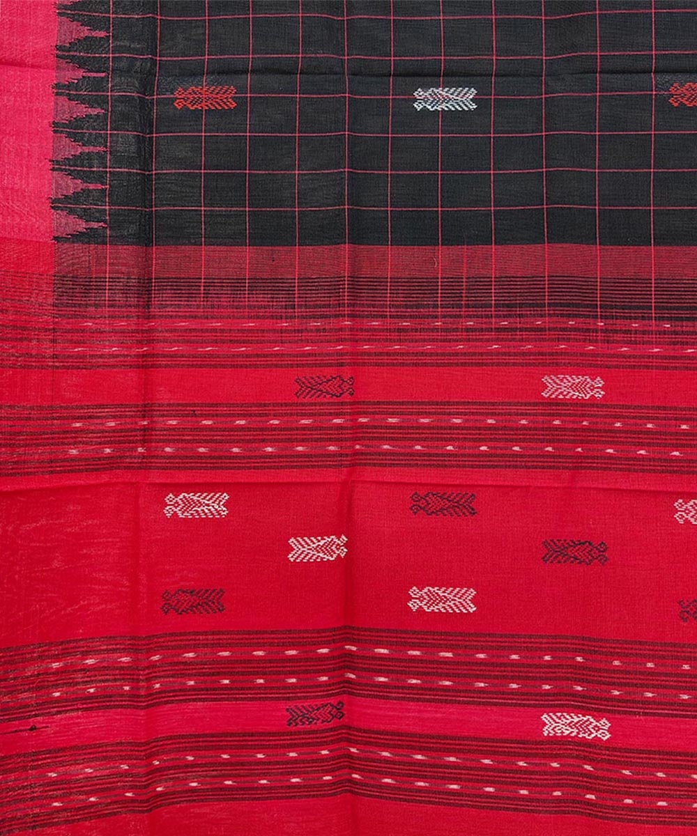 Black Red Sambalpuri Handwoven Single Ikat Cotton Dupatta Image 3