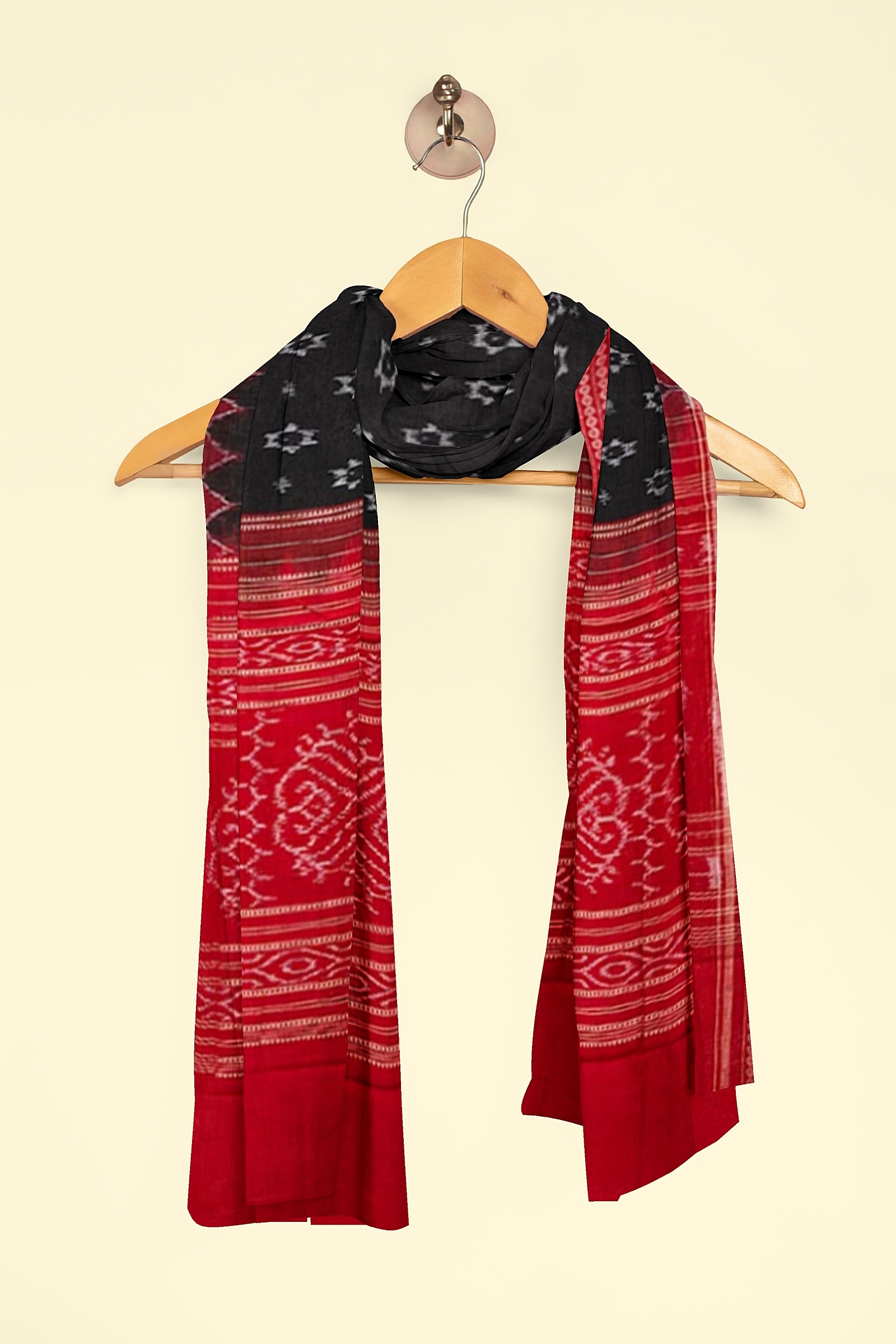 Black Red Sambalpuri Handwoven Single Ikat Cotton Dupatta Image 4