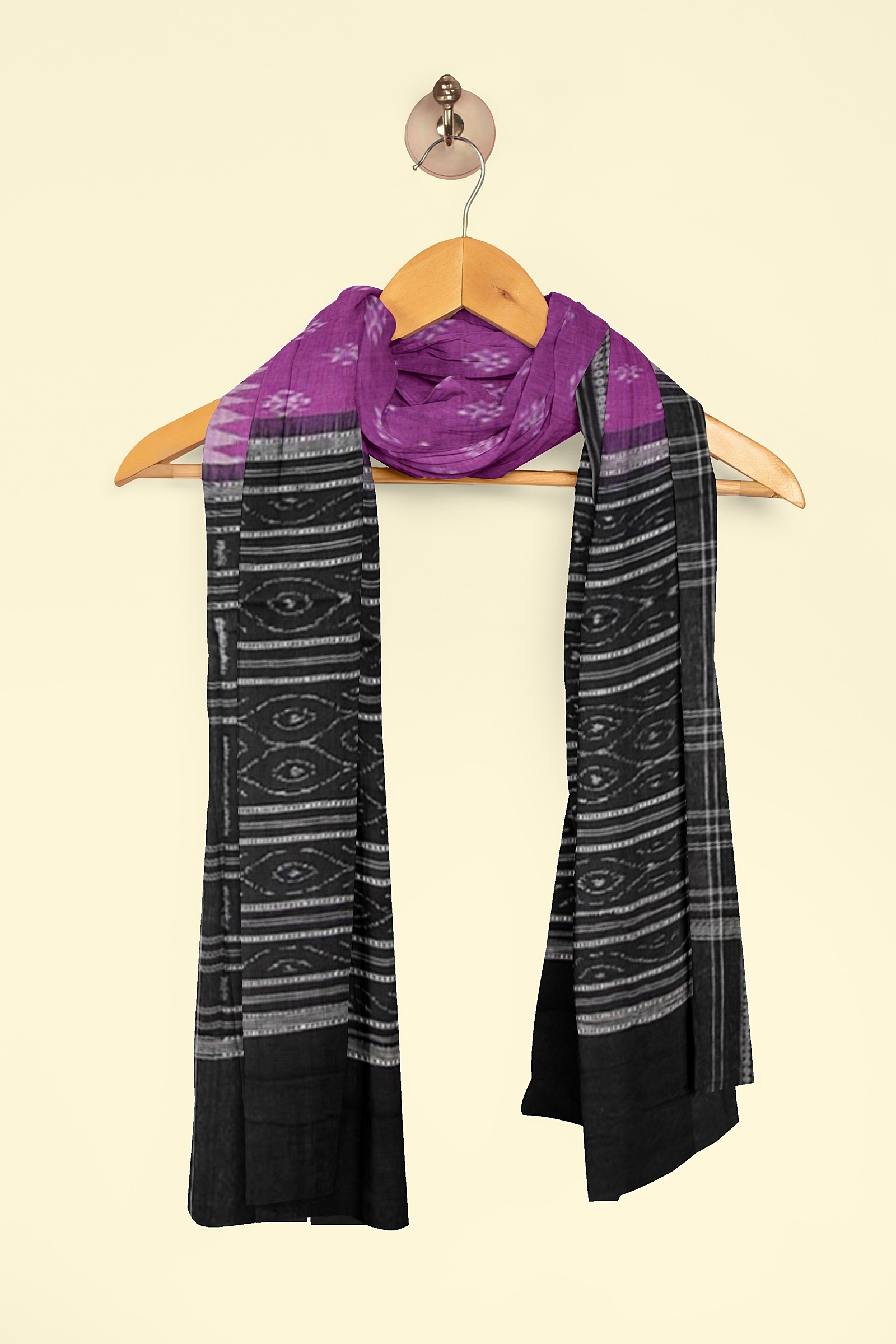 Purple Black Sambalpuri Handwoven Single Ikat Cotton Dupatta Image 4