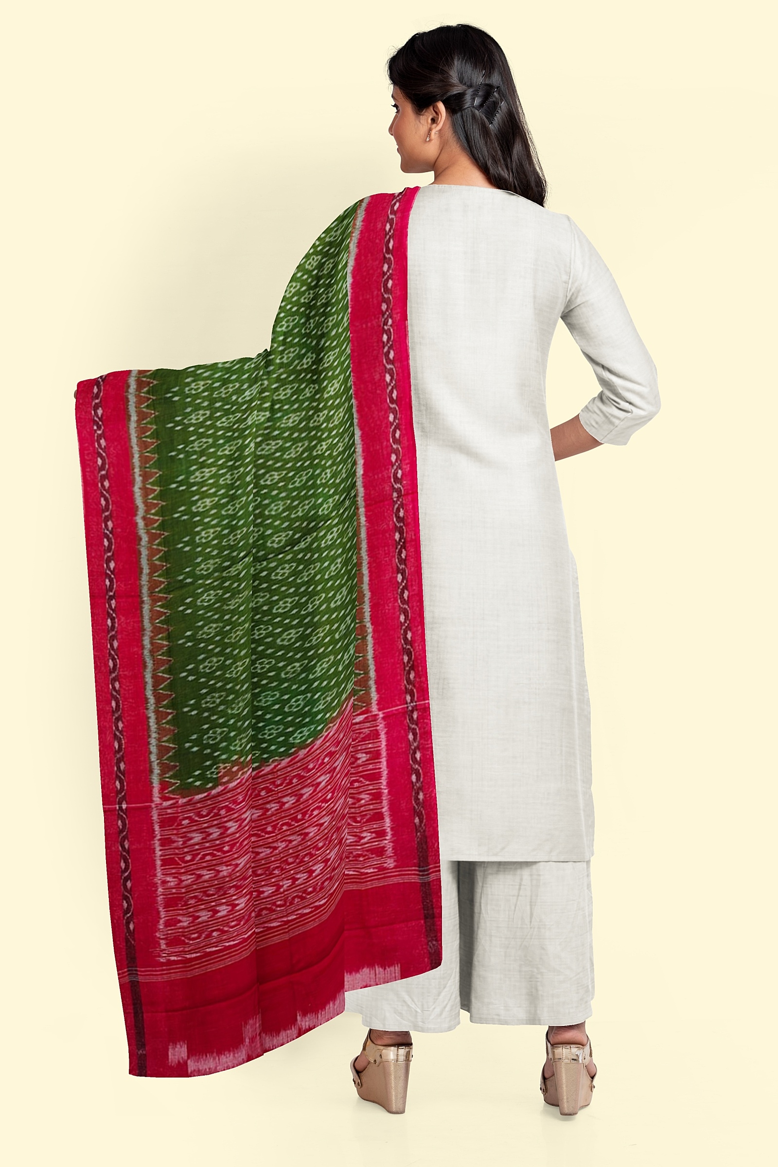 Olive Maroon Sambalpuri Handwoven Single Ikat Cotton Dupatta Image 2