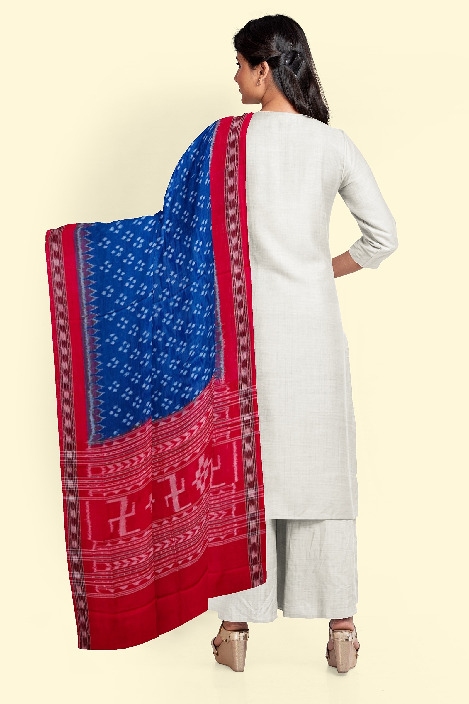 Blue Maroon Sambalpuri Handwoven Single Ikat Cotton Dupatta Image 2