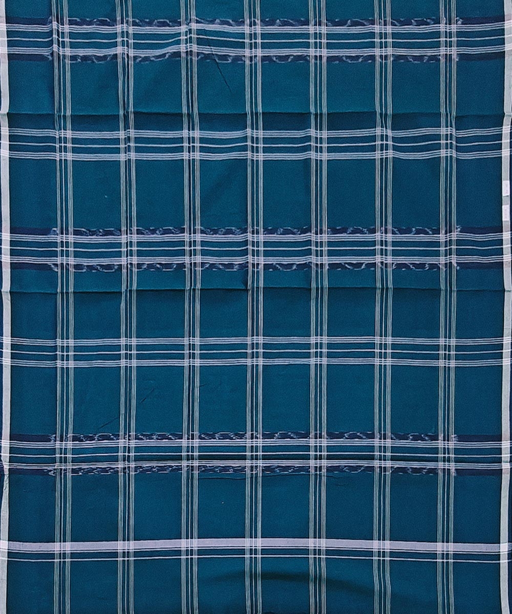 Green Sambalpuri Handwoven Cotton Lungi Image 3