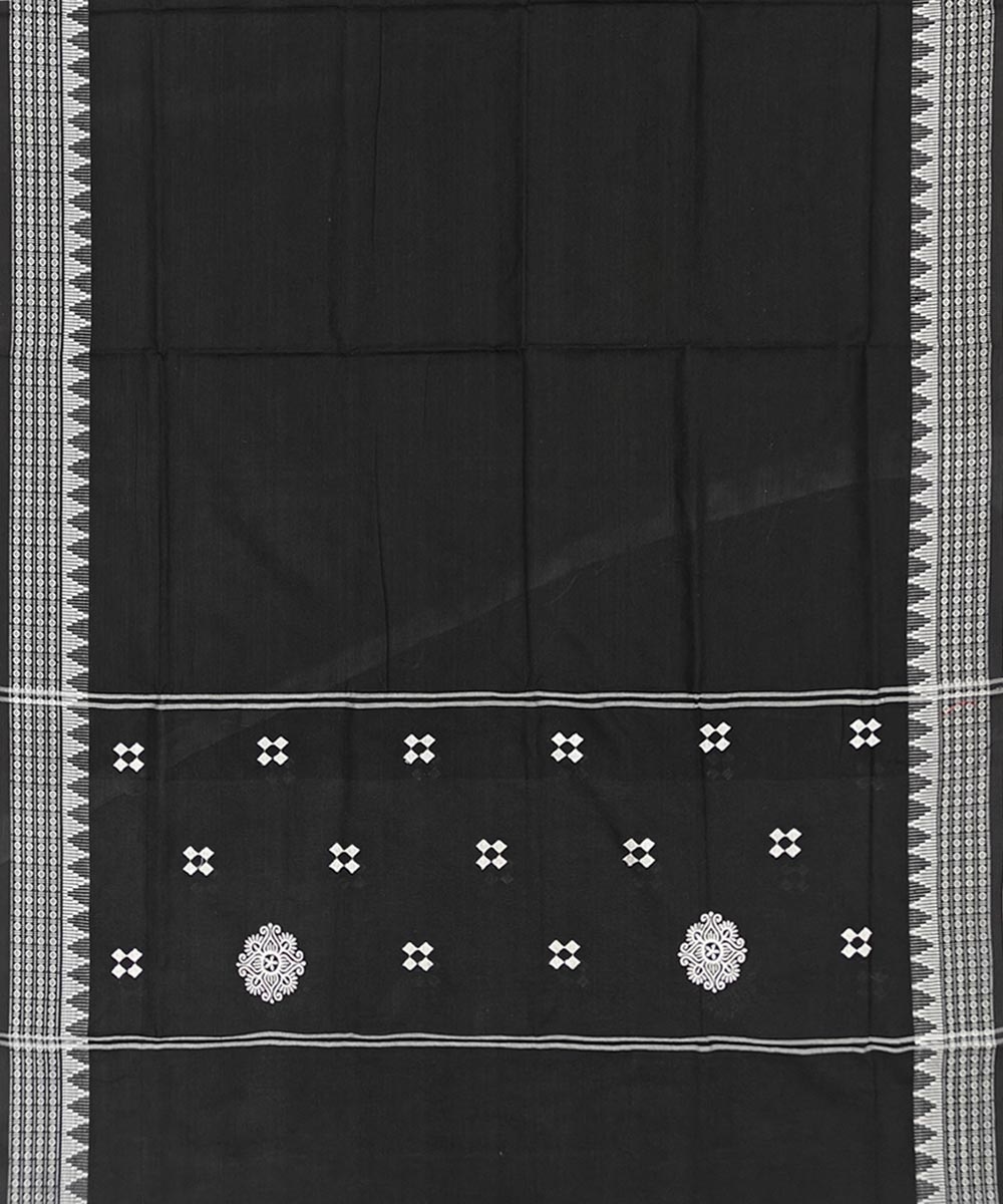 White Black Sambalpuri Handwoven Double Ikat Suit Image 4