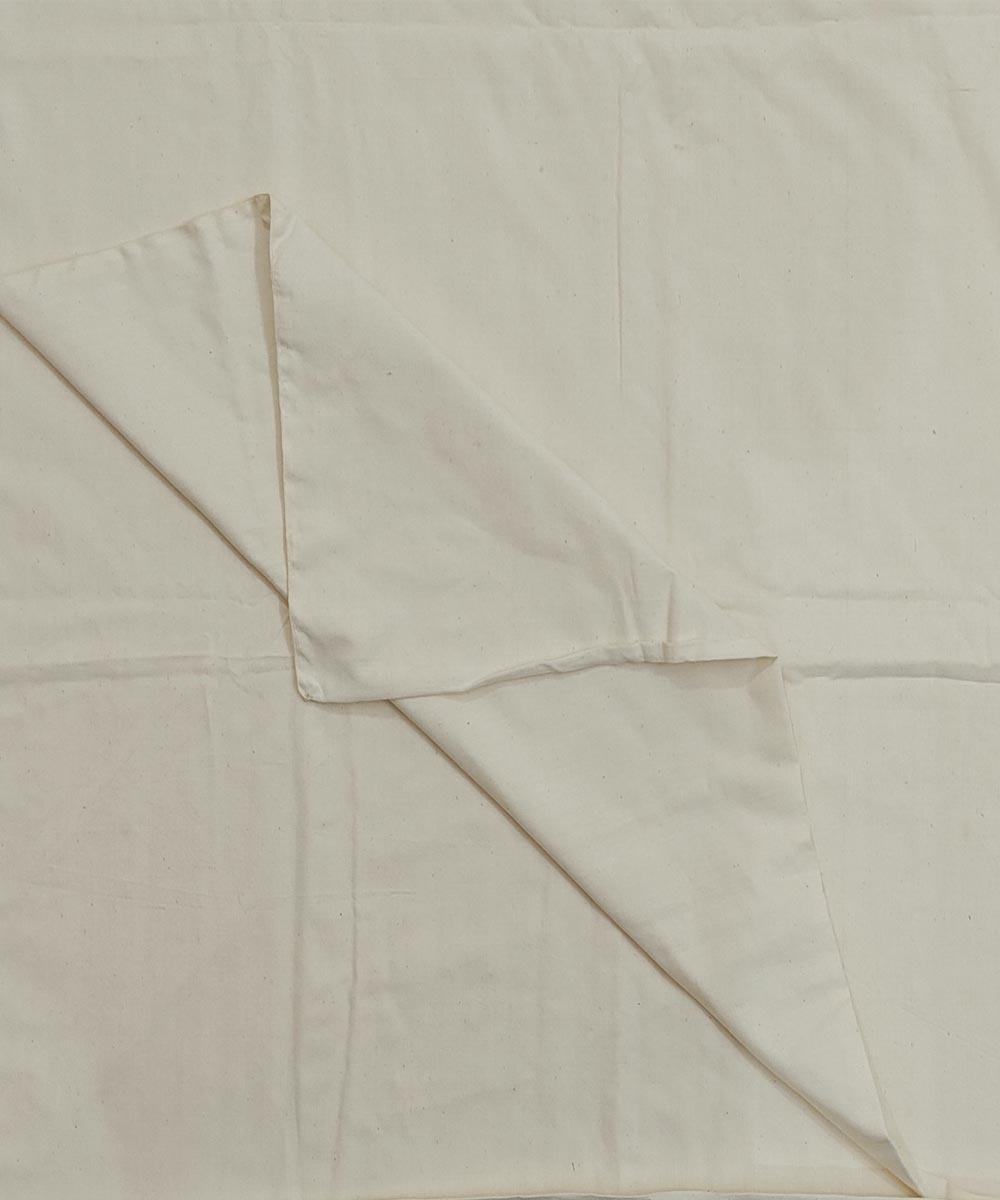 White Sambalpuri Handwoven Single Ikat Shirting Materials Image 2