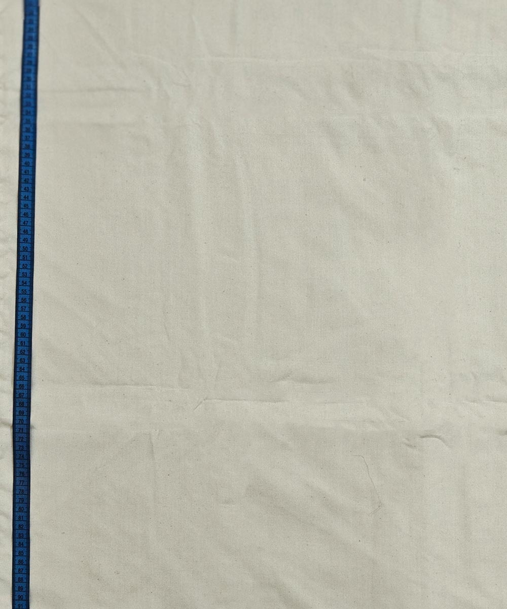 White Sambalpuri Handwoven Single Ikat Shirting Materials Image 3