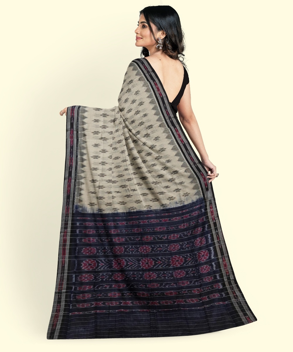 Offwhite Black Sambalpuri Handwoven Single Ikat Cotton Saree Image 4