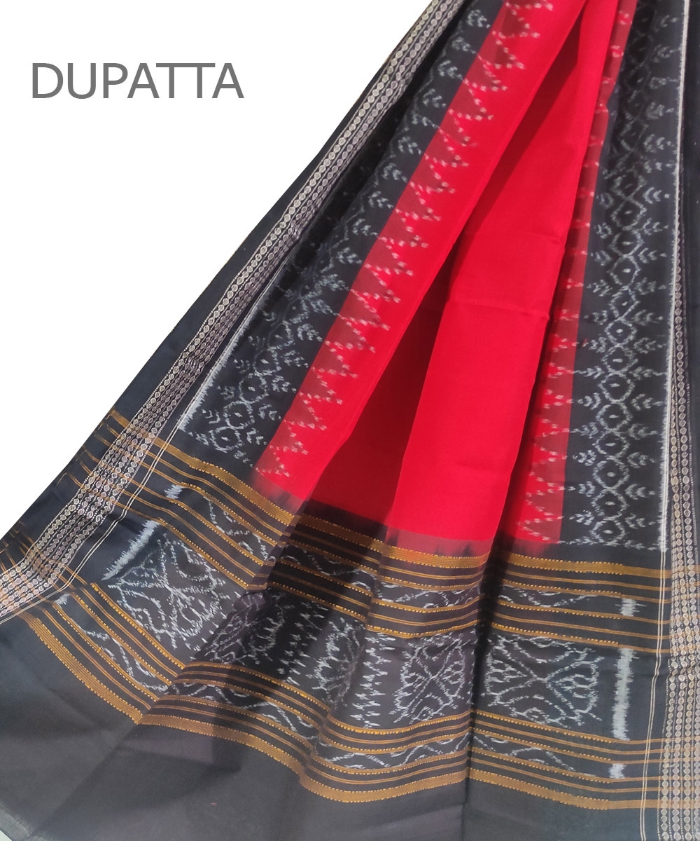 Red Black Sambalpuri Handwoven Single Ikat Cotton Dupatta Image 1