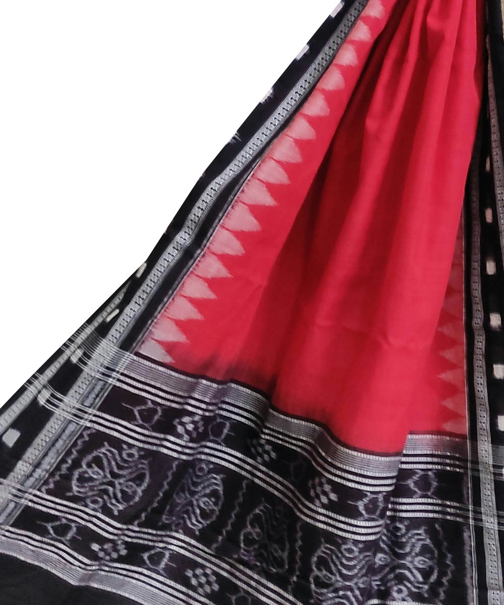 Red Black Sambalpuri Handwoven Single Ikat Cotton Dupatta SFCDUP0091